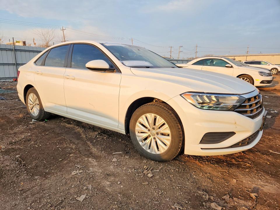 Продажа на аукционе авто 2019 Volkswagen Jetta, vin: 3VWC57BU5KM242528, номер лота: 46585466