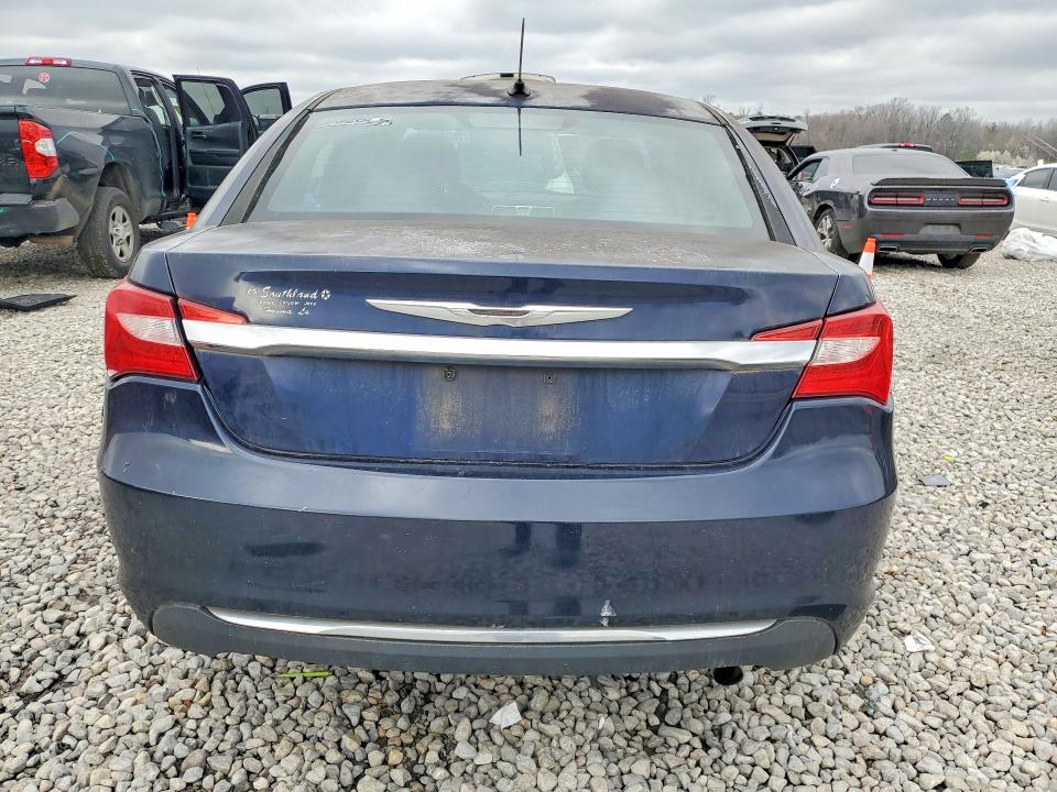 79546485 :رقم المزاد ، 1C3CCBAB8EN142935 vin ، 2014 Chrysler 200 مزاد بيع