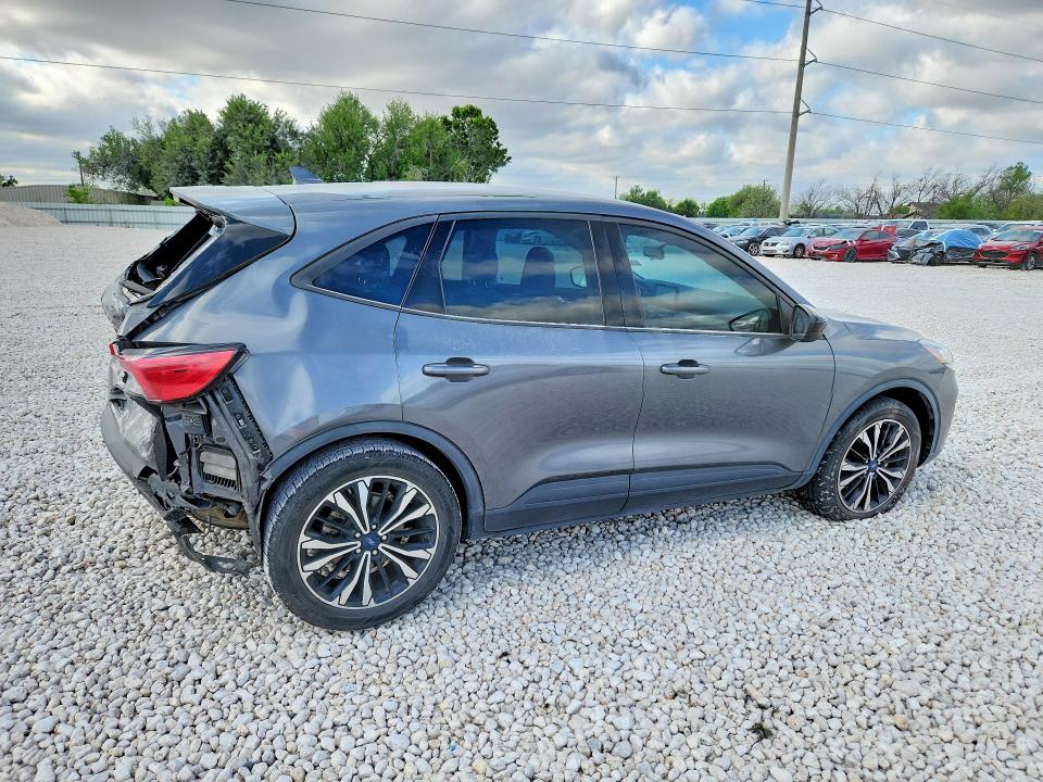 Продаж на аукціоні авто 2021 Ford Escape, vin: 1FMCU0G60MUB30950, номер лоту: 47513256