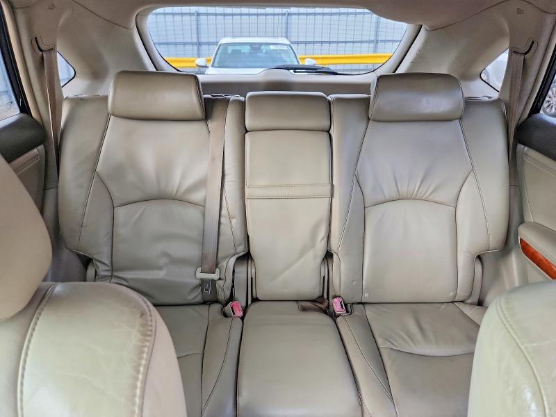 41988146 :رقم المزاد ، 2T2GA31U05C026380 vin ، 2005 Lexus Rx 330 مزاد بيع