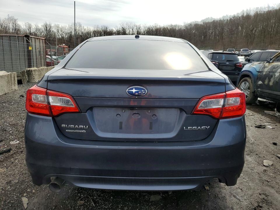 41585546 :رقم المزاد ، 4S3BNBL69F3037514 vin ، 2015 Subaru Legacy مزاد بيع