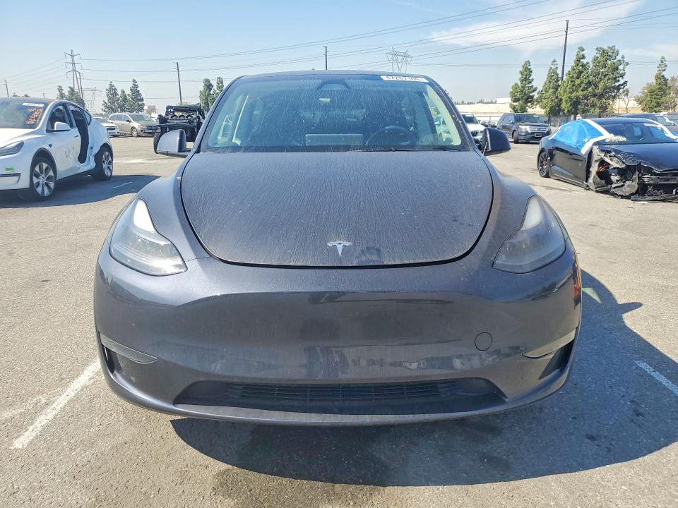 Продажа на аукционе авто 2024 Tesla Model Y, vin: 7SAYGDEE2RA241535, номер лота: 47287106