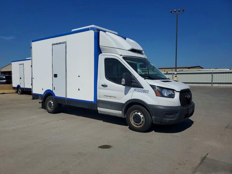 46997996 :رقم المزاد ، 1FDBW5Z80NKA35545 vin ، 2022 Ford Transit مزاد بيع
