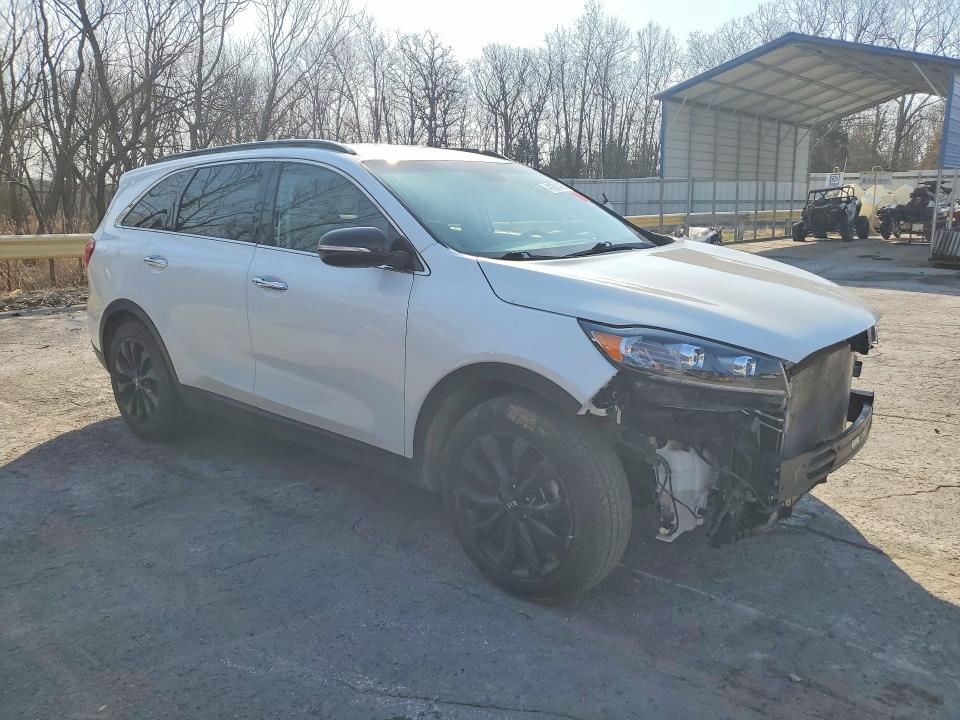 41831406 :رقم المزاد ، 5XYPG4A5XLG693279 vin ، 2020 Kia Sorento مزاد بيع