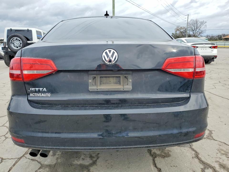 45654036 :رقم المزاد ، 3VW2K7AJ4FM215810 vin ، 2015 Volkswagen Jetta مزاد بيع