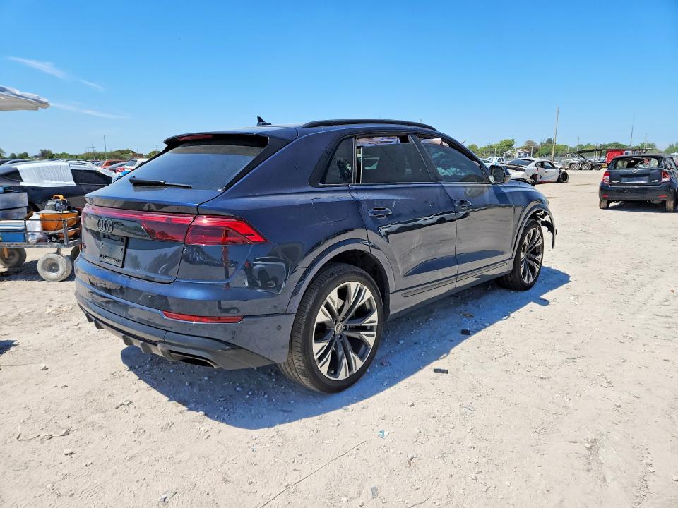 2025 Audi Q8 მანქანა იყიდება აუქციონზე, vin: WA1EVBF17SD006452, აუქციონის ნომერი: 47383686