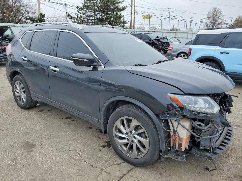 2015 Nissan Rogue მანქანა იყიდება აუქციონზე, vin: 5N1AT2MV2FC910359, აუქციონის ნომერი: 46723666