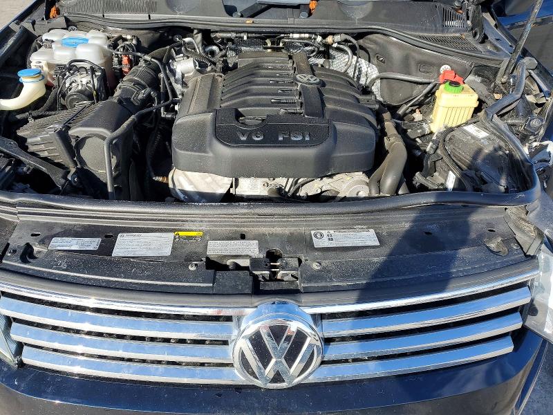 Продажа на аукционе авто 2017 Volkswagen Touareg, vin: WVGRF7BP9HD003651, номер лота: 46289906