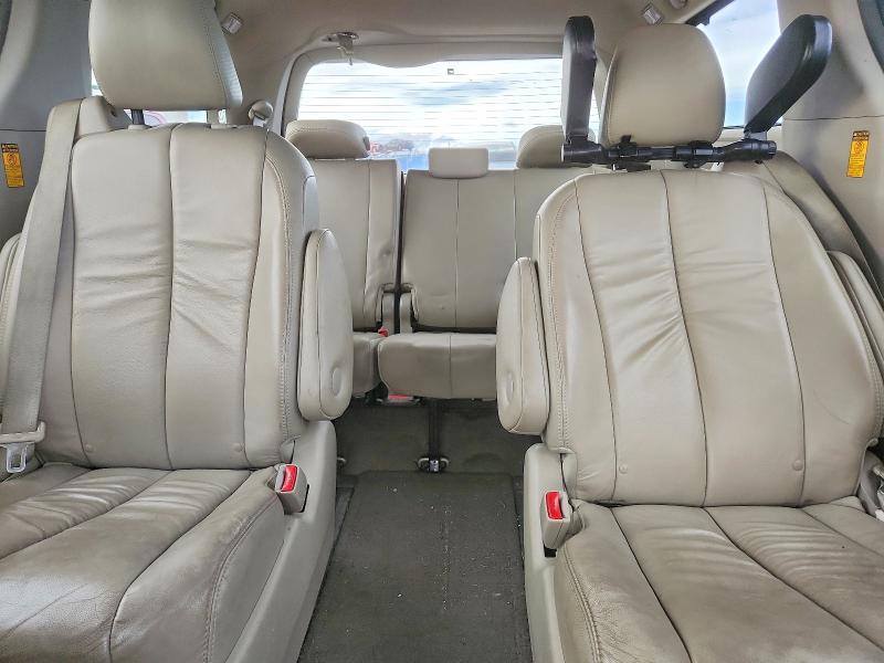 2014 Toyota Sienna მანქანა იყიდება აუქციონზე, vin: 5TDDK3DC6ES088087, აუქციონის ნომერი: 46088716