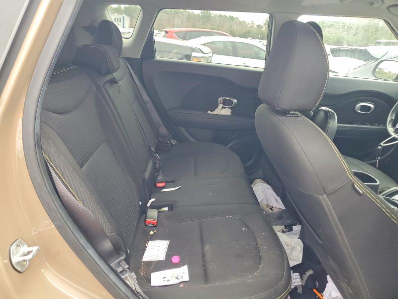 47205096 :رقم المزاد ، KNDJP3A50F7182312 vin ، 2015 Kia Soul مزاد بيع