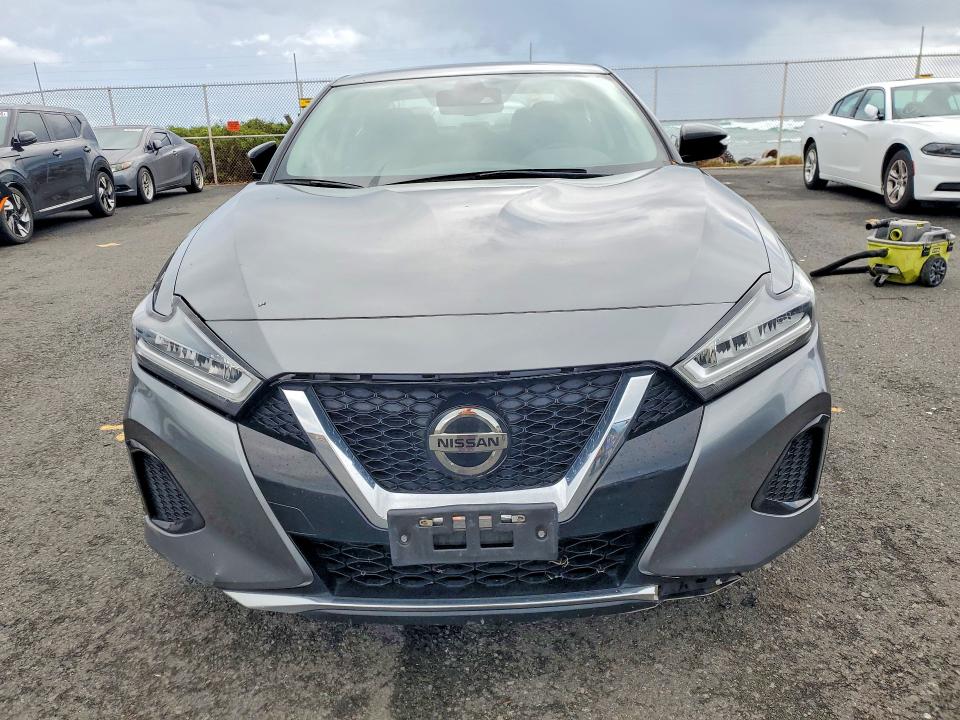 47286626 :رقم المزاد ، 1N4AA6CV6MC511301 vin ، 2021 Nissan Maxima مزاد بيع