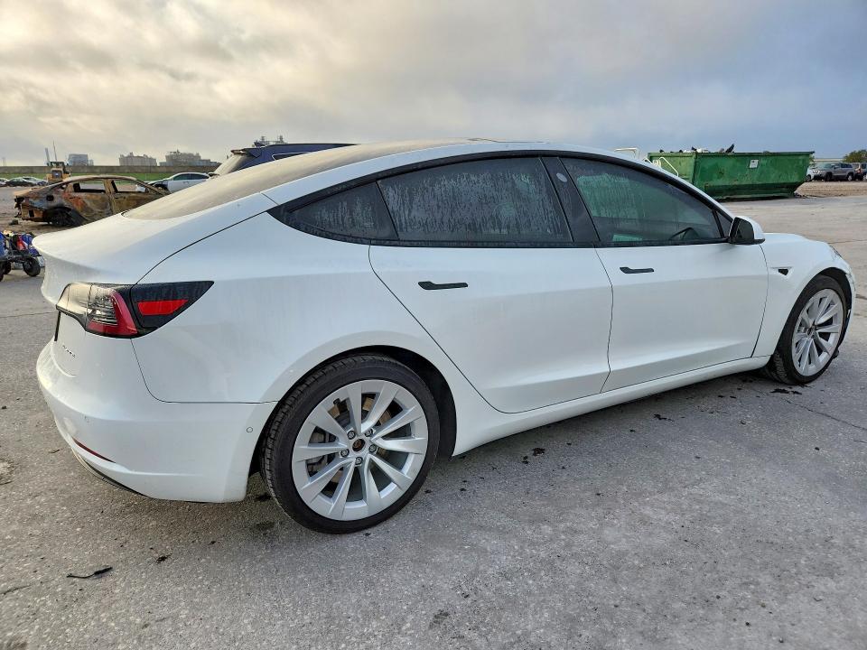 Продажа на аукционе авто 2022 Tesla Model 3, vin: 5YJ3E1EB3NF301157, номер лота: 45835696