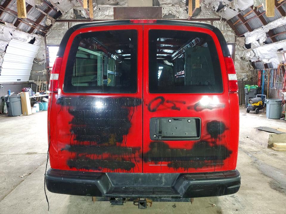 46249376 :رقم المزاد ، 1GTZ7HF75N1141301 vin ، 2022 Gmc Savana مزاد بيع