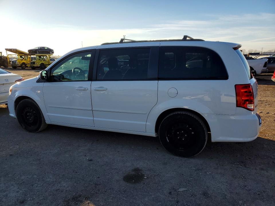 47803526 :رقم المزاد ، 2C4RDGBGXFR723285 vin ، 2015 Dodge Grand Caravan مزاد بيع