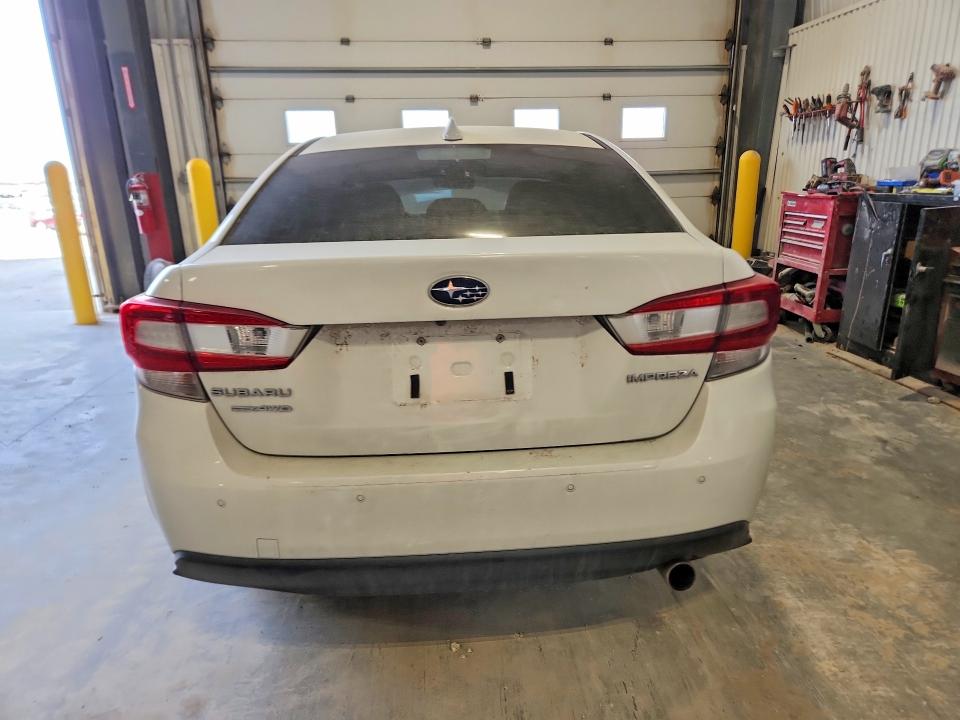 42018396 :رقم المزاد ، 4S3GKAU61J3615671 vin ، 2018 Subaru Impreza مزاد بيع