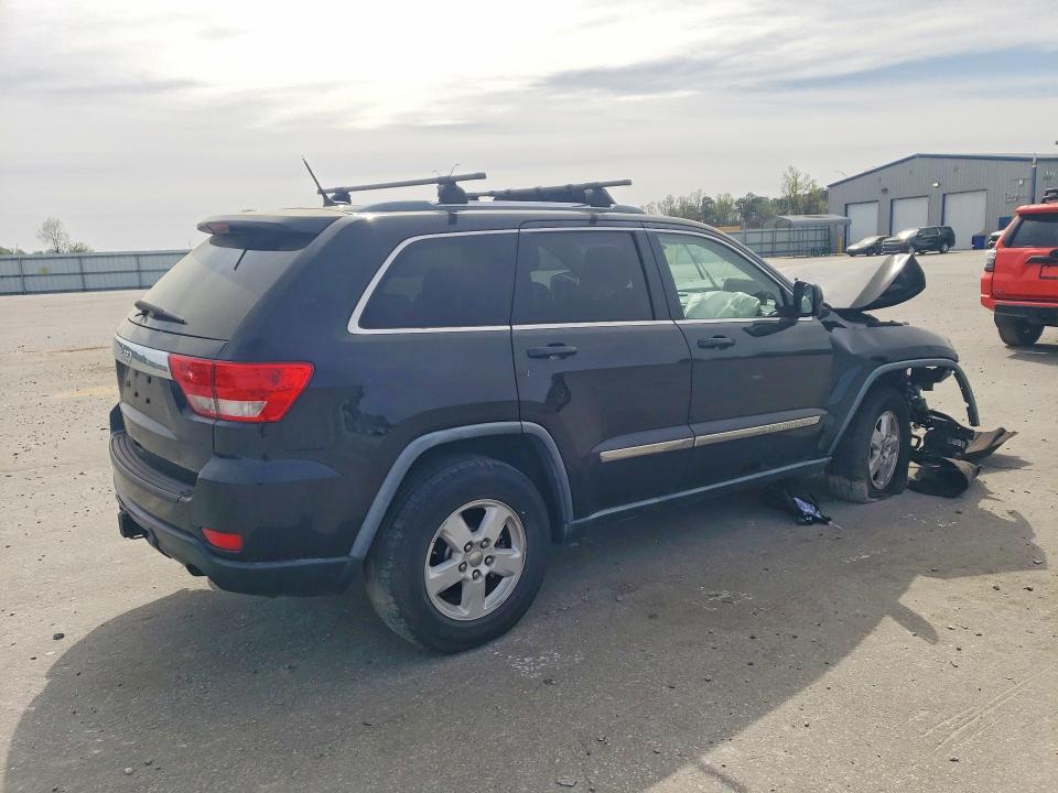 47370786 :رقم المزاد ، 1J4RR4GG9BC656975 vin ، 2011 Jeep Grand Cherokee مزاد بيع