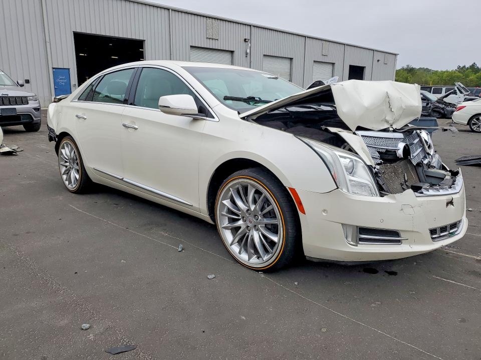 47343026 :رقم المزاد ، 2G61S5S30F9165423 vin ، 2015 Cadillac Xts مزاد بيع