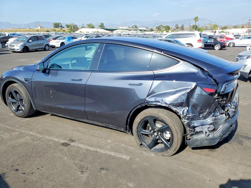 Продажа на аукционе авто 2026 Tesla Model Y, vin: 7SAYGDED1TF383392, номер лота: 45822196