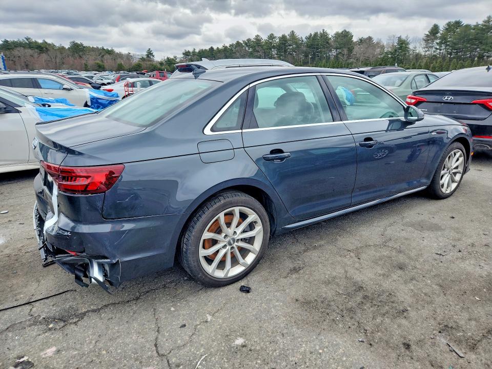 Продажа на аукционе авто 2019 Audi A4, vin: WAUENAF40KA109107, номер лота: 46725856