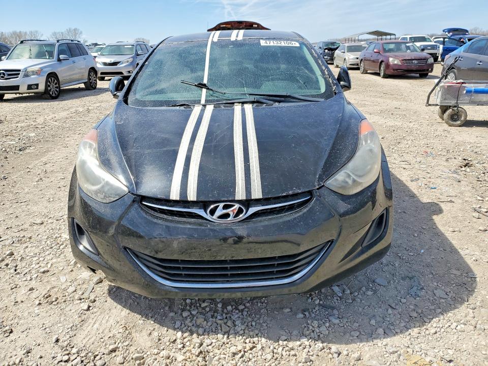 47132106 :رقم المزاد ، KMHDH4AE8DU744032 vin ، 2013 Hyundai Elantra مزاد بيع