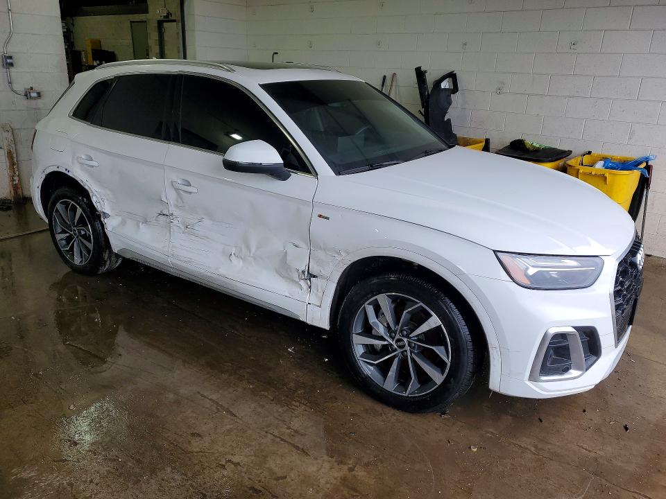 Продаж на аукціоні авто 2023 Audi Q5, vin: WA1EAAFY5P2055817, номер лоту: 41696656