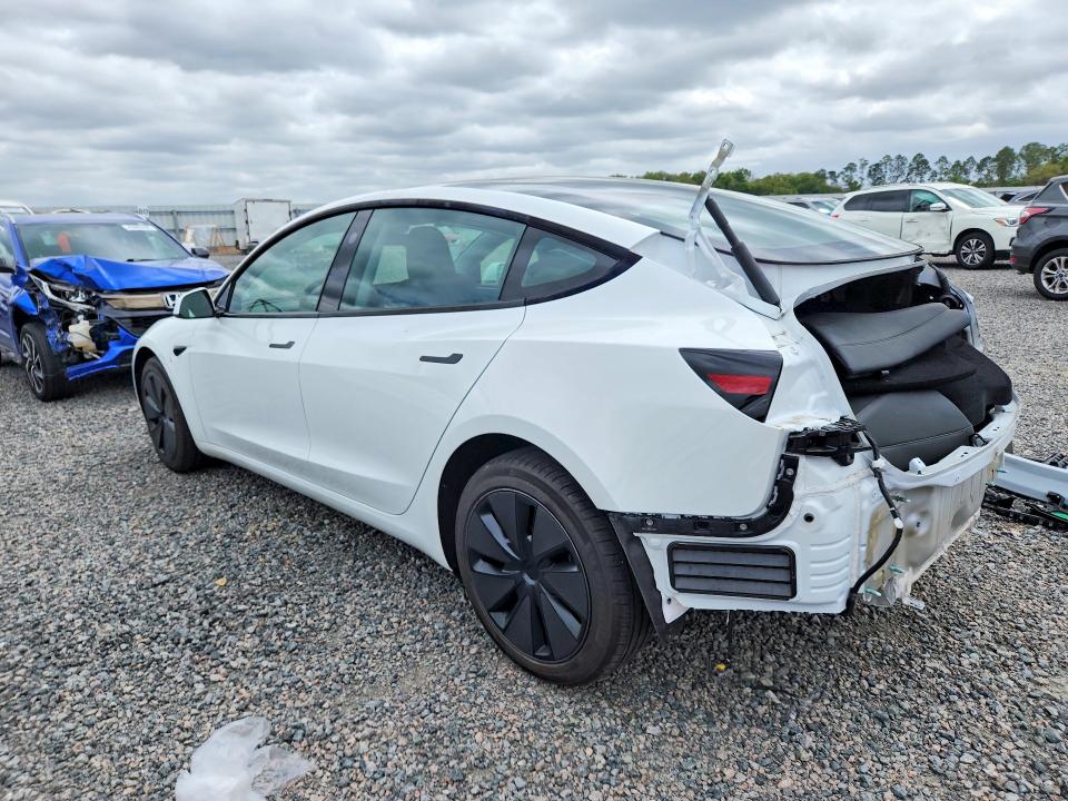 Продажа на аукционе авто 2025 Tesla Model 3, vin: 5YJ3E1EA0SF974362, номер лота: 45818546