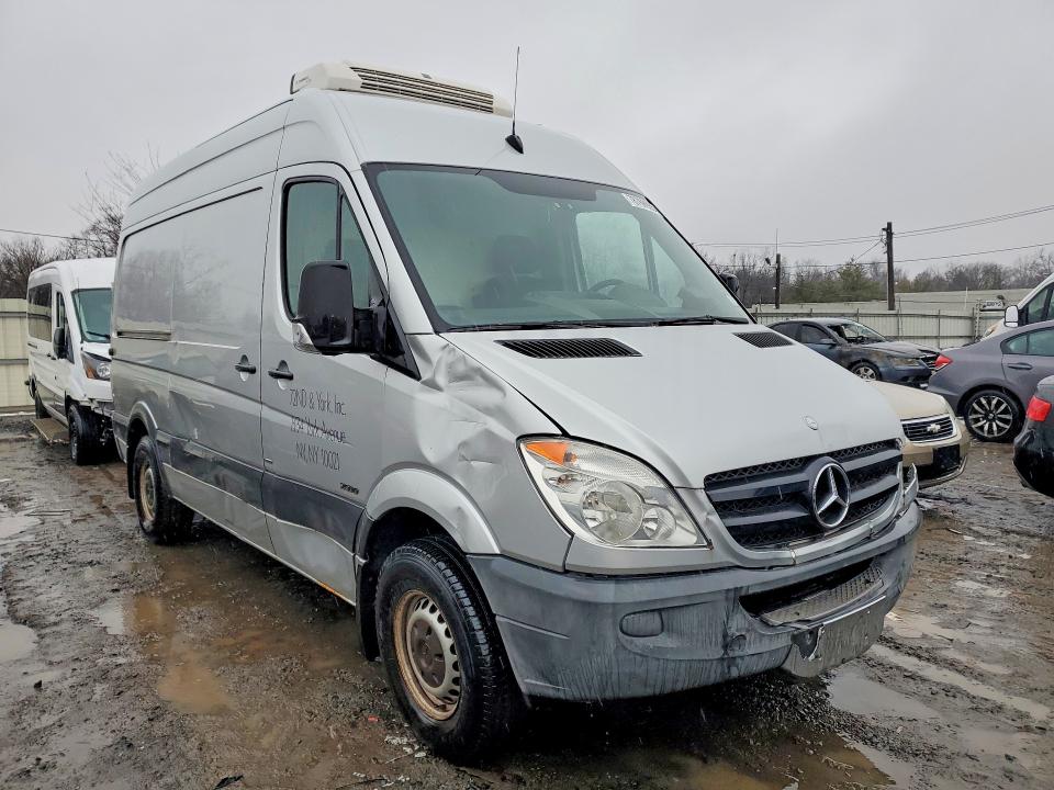 78769955 :رقم المزاد ، WD3PE7CC8A5497201 vin ، 2010 Mercedes-benz Sprinter مزاد بيع