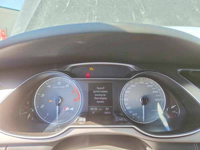 2013 Audi S4 მანქანა იყიდება აუქციონზე, vin: WAUFGCFL9DA177796, აუქციონის ნომერი: 47004536