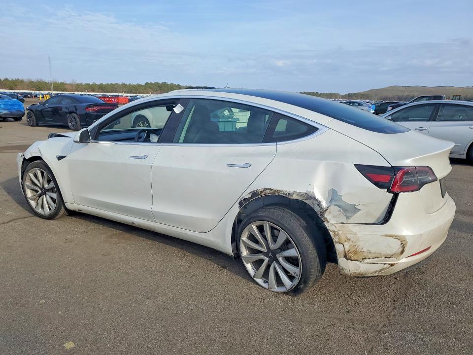 47608666 :رقم المزاد ، 5YJ3E1EA7LF745906 vin ، 2020 Tesla Model 3 مزاد بيع