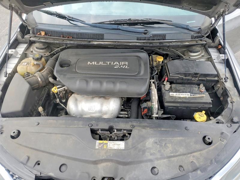 41617616 :رقم المزاد ، 1C3CCCABXGN141178 vin ، 2016 Chrysler 200 مزاد بيع