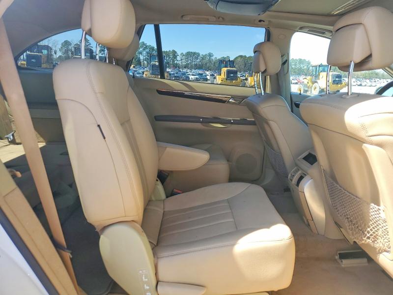 41737486 :رقم المزاد ، 4JGCB6FE6AA106800 vin ، 2010 Mercedes-benz R مزاد بيع