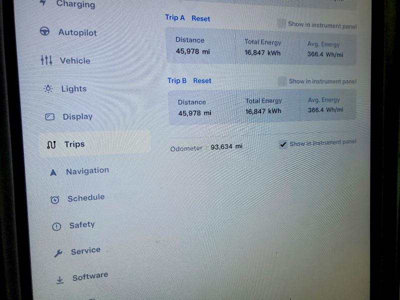 48145276 :رقم المزاد ، 5YJXCDE28MF324005 vin ، 2021 Tesla Model X مزاد بيع