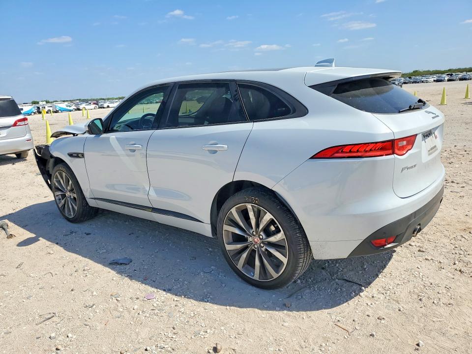 Продажа на аукционе авто 2017 Jaguar F-pace, vin: SADCL2BV6HA062151, номер лота: 47639586