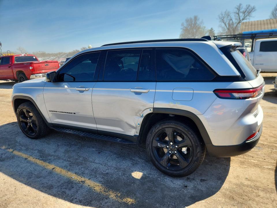 2022 Jeep Grand Cherokee მანქანა იყიდება აუქციონზე, vin: 1C4RJHAG9N8616609, აუქციონის ნომერი: 46568586