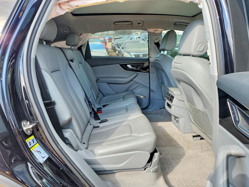 Продажа на аукционе авто 2018 Audi Q7, vin: WA1LABF70JD007786, номер лота: 41922916