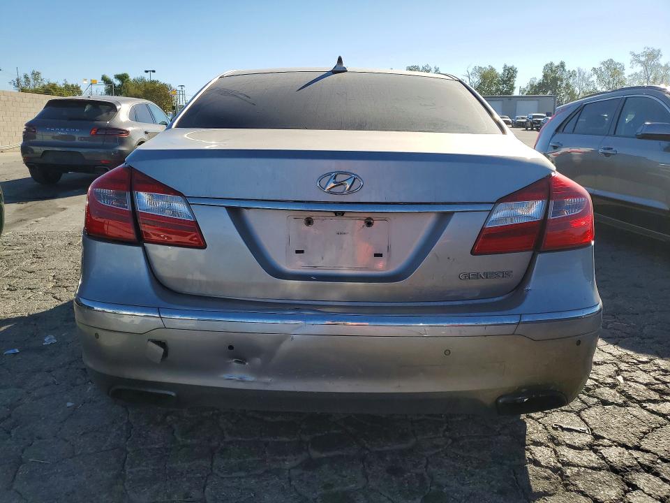 46061486 :رقم المزاد ، KMHGC4DD1CU171665 vin ، 2012 Hyundai Genesis مزاد بيع