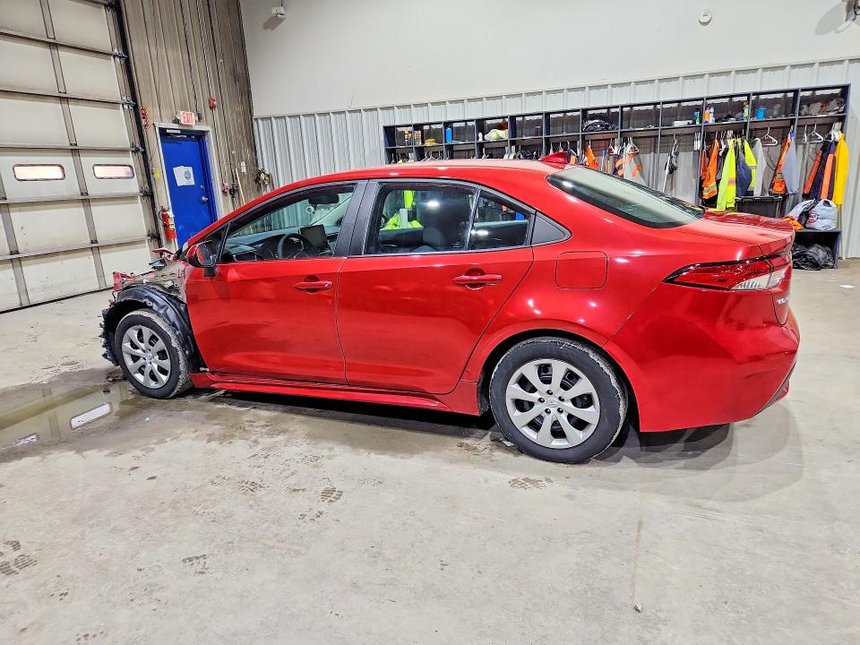 Продажа на аукционе авто 2021 Toyota Corolla, vin: 5YFEPMAE0MP160037, номер лота: 47105586