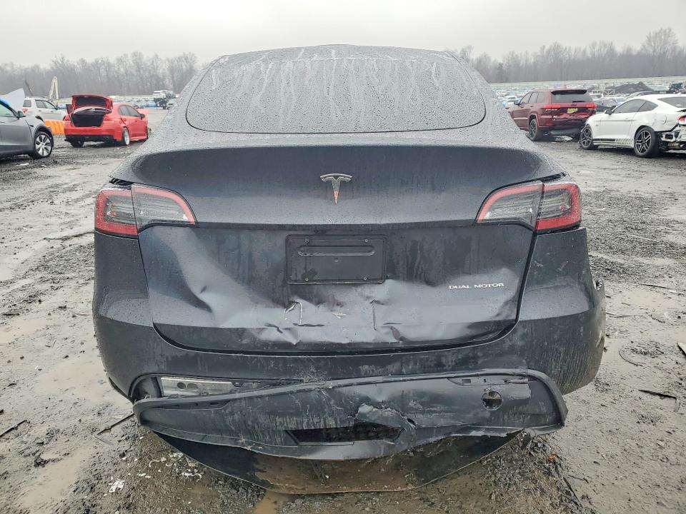 Продажа на аукционе авто 2024 Tesla Model Y, vin: 7SAYGDEE6RF179981, номер лота: 78842665