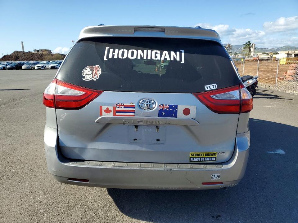 2017 Toyota Sienna მანქანა იყიდება აუქციონზე, vin: 5TDKZ3DC6HS808544, აუქციონის ნომერი: 47613726