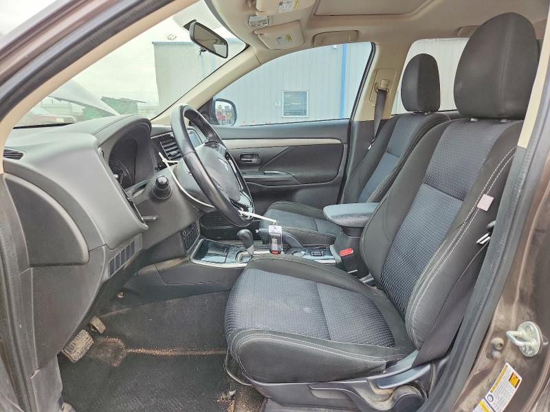 41705856 :رقم المزاد ، JA4AD3A38HZ033641 vin ، 2017 Mitsubishi Outlander مزاد بيع