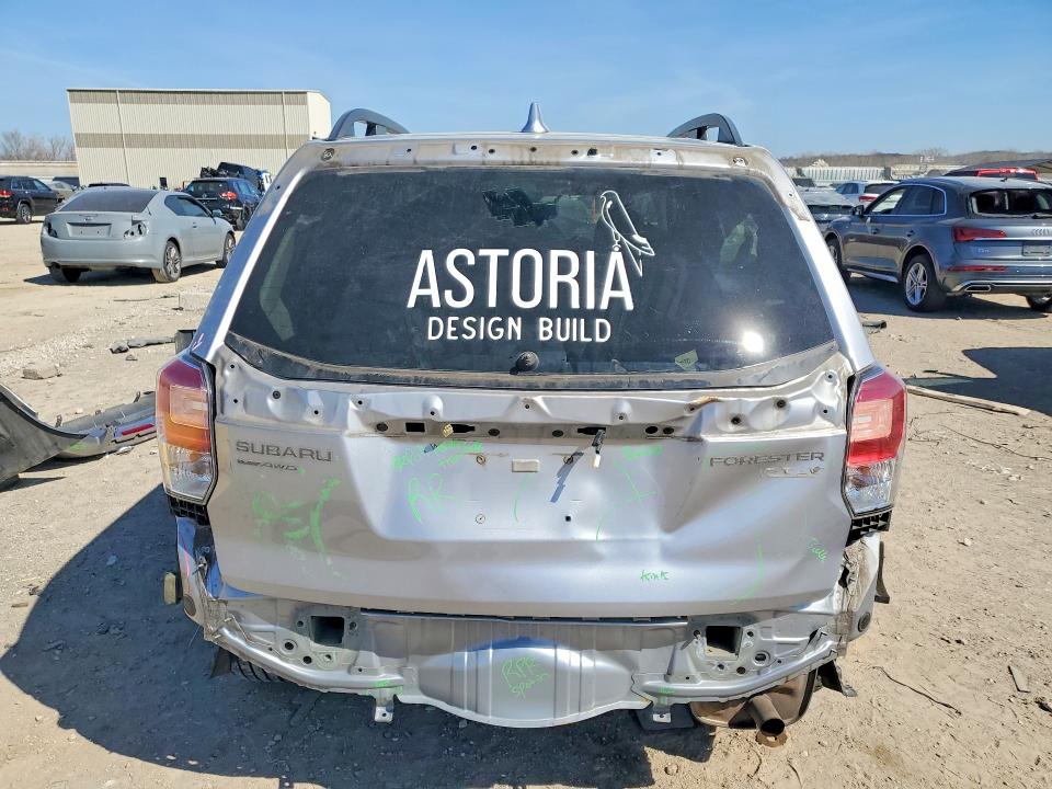 2017 Subaru Forester მანქანა იყიდება აუქციონზე, vin: JF2SJAEC4HH549245, აუქციონის ნომერი: 46334436