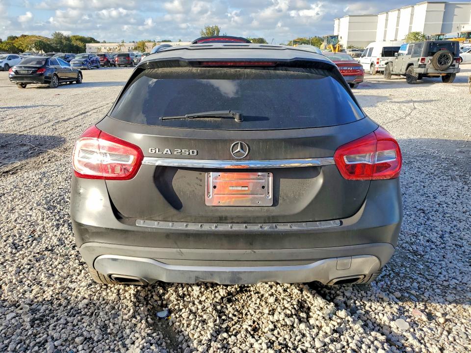 Продажа на аукционе авто 2019 Mercedes-benz Gla, vin: WDCTG4EB7KJ550488, номер лота: 79055075