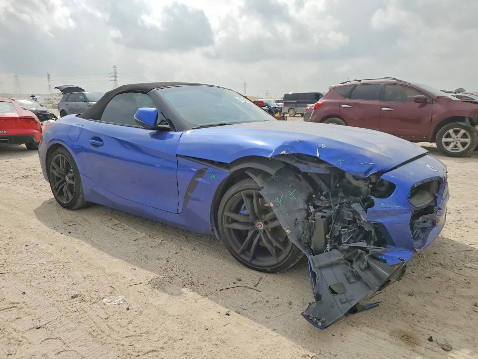 46516426 :رقم المزاد ، WBAHF9C04PWY20166 vin ، 2023 Bmw Z4 مزاد بيع
