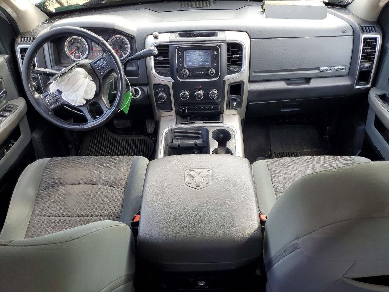 47510676 :رقم المزاد ، 3C63RRHLXHG560693 vin ، 2017 Ram 3500 مزاد بيع