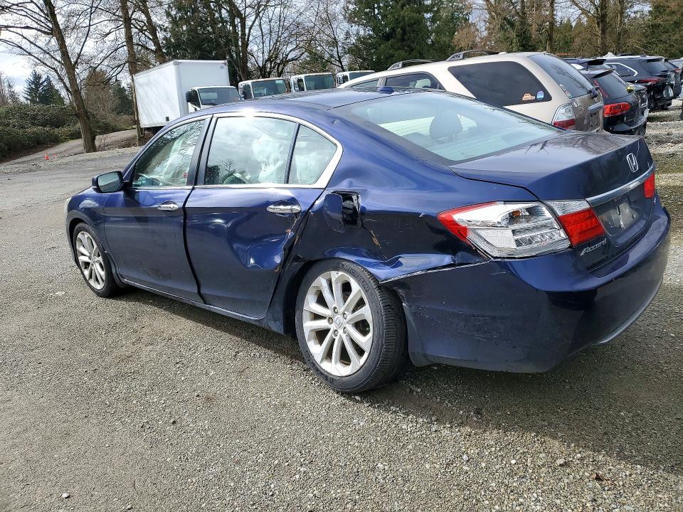 Продажа на аукционе авто 2015 Honda Accord, vin: 1HGCR2F97FA807785, номер лота: 78262185