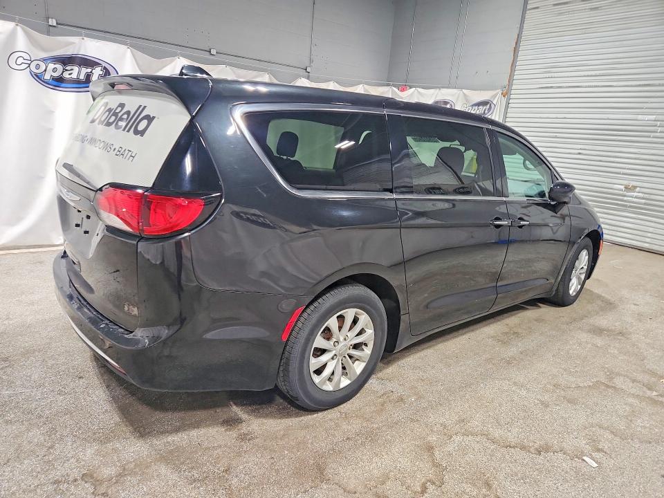 2019 Chrysler Pacifica მანქანა იყიდება აუქციონზე, vin: 2C4RC1FGXKR507702, აუქციონის ნომერი: 46340426