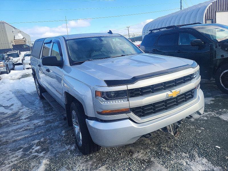 78105815 :رقم المزاد ، 3GCUKPEC5JG608228 vin ، 2018 Chevrolet Silverado مزاد بيع