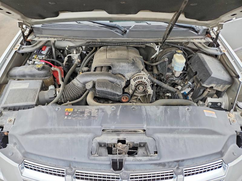 48302236 :رقم المزاد ، 3GYT4NEF3BG326282 vin ، 2011 Cadillac Escalade مزاد بيع