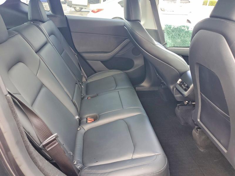 2024 Tesla Model Y მანქანა იყიდება აუქციონზე, vin: 7SAYGDED0RA329636, აუქციონის ნომერი: 46037556