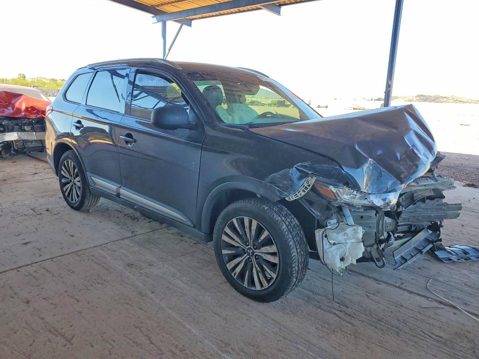 2020 Mitsubishi Outlander მანქანა იყიდება აუქციონზე, vin: JA4AD2A34LZ015723, აუქციონის ნომერი: 47070266